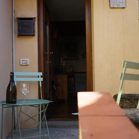 Apartment Stra House 11